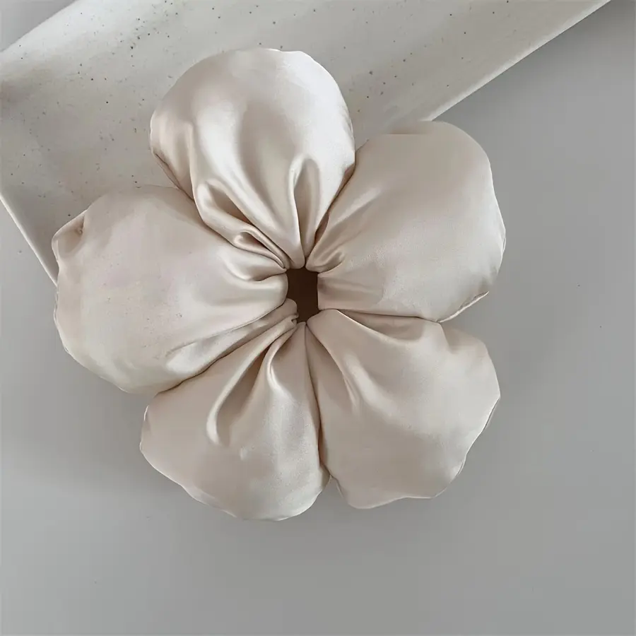 1pc Advanced Satin Solid Color Flower Hair Band, Suitable for High Ponytail/Bun, Daily Fashion Hair Accessories.