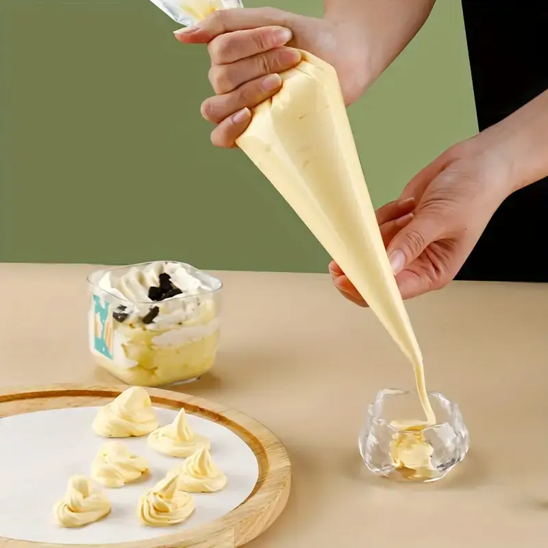 50Pcs Disposable PE Piping Bags for Cake and Cupcake Decorations for Decorating-Professional Kitchens DIY Baking Supplies Tools