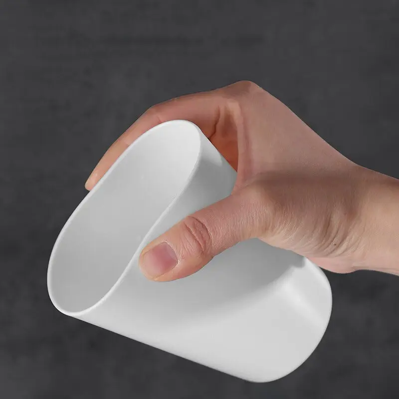 Simple Mouthwash Cup Creative Travel Portable Plastic Brushing Cup Household Drinking Cups