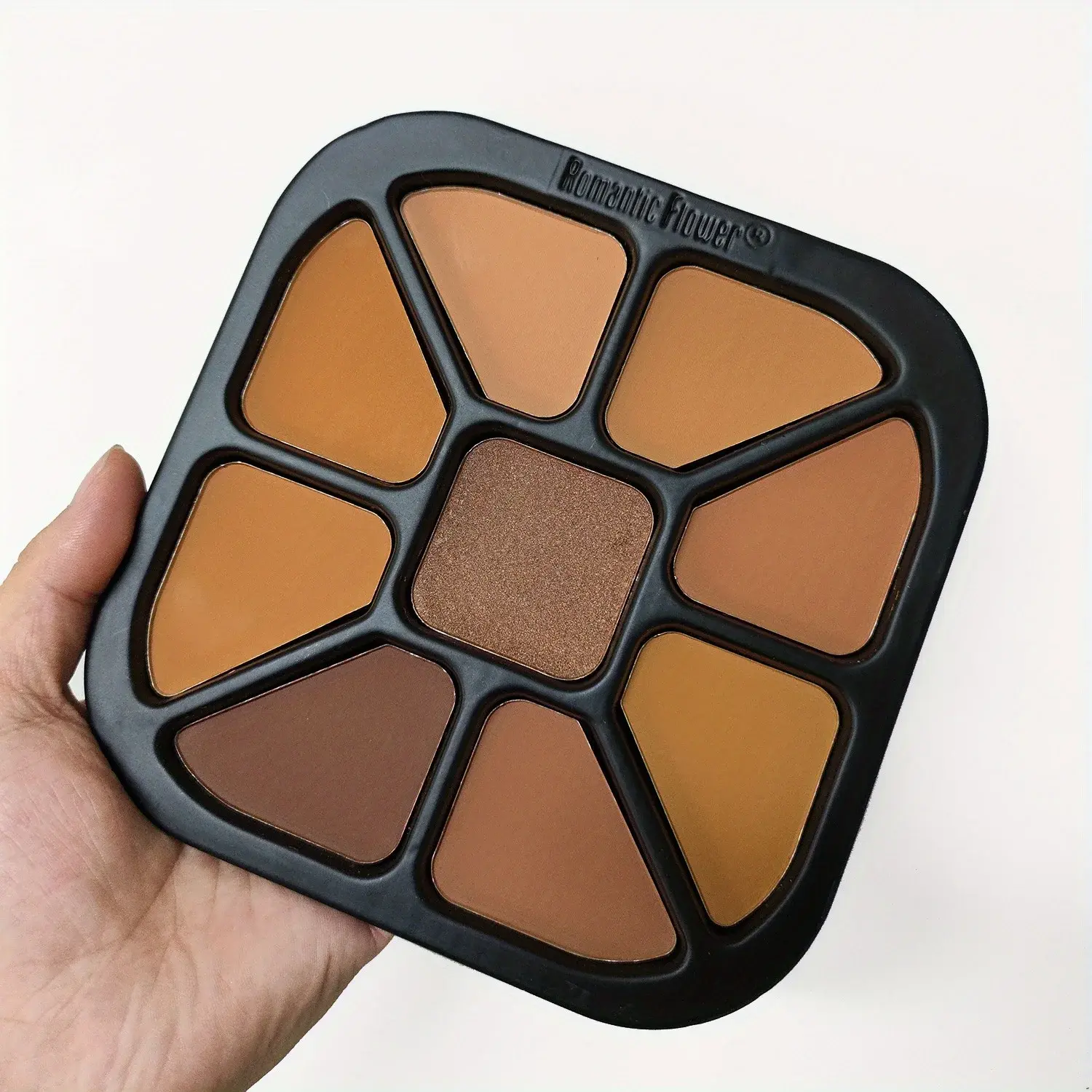 9 Colors Finishing Powder Palette Matte Natural Highlighting Fixing Waterproof Sweatproof Concealer Beauty Cosmetics For Women