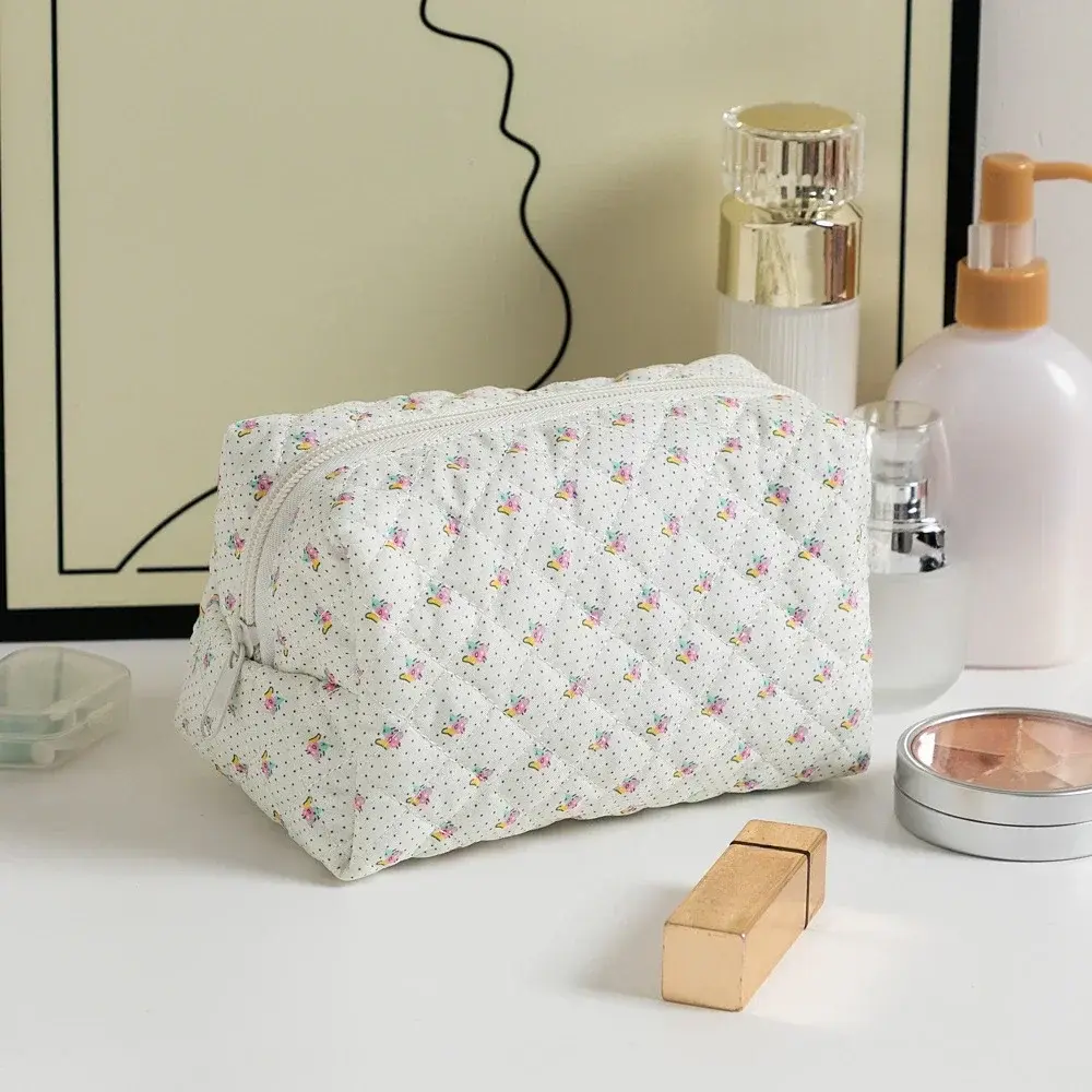 Large Capacity Women's Cosmetic Bags Cases Casual Ladies Small Storage Bag with Zipper Female Travel Clutch Bag Small Handbags