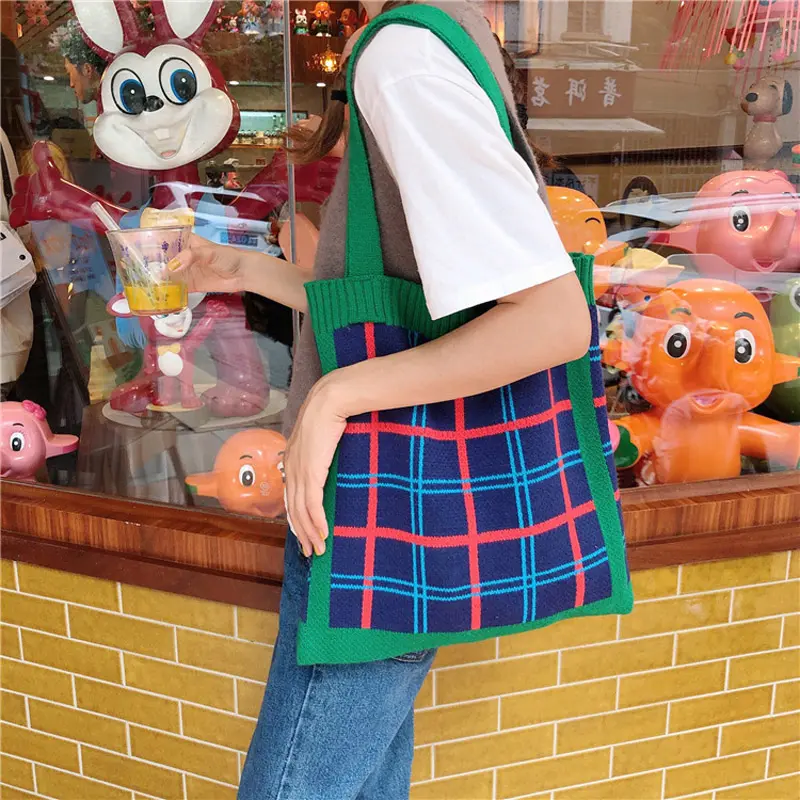 Women Knitting Wool Bag Contrast Color Checked Shoulder Bag Simple College Students Cloth Handbag Tote Winter Warm Woolen Bags