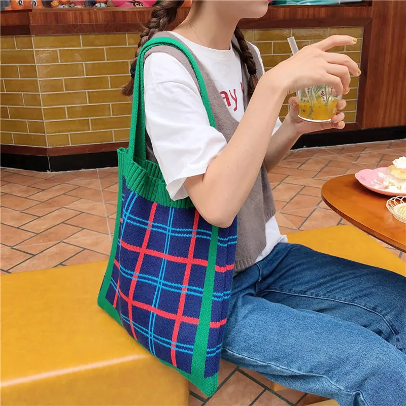 Women Knitting Wool Bag Contrast Color Checked Shoulder Bag Simple College Students Cloth Handbag Tote Winter Warm Woolen Bags