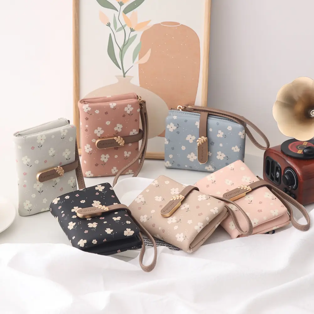 Women Short Wallet Cute Leaf Flower Pattern Design Girl Zipper Coin Purse Ladies ID Credit Card Holder PU Small Clutch Money Bag