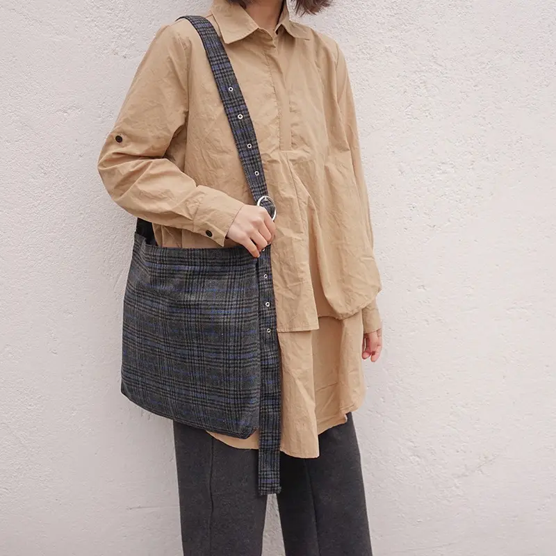 Women Thick Woolen Canvas Shoulder Bag Female Vintage Preppy Plaid Zipper Crossbody Bags Girls' Large Capacity Adjustable Totes