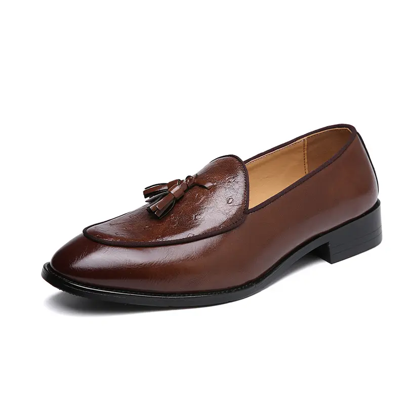 2023 Loafers Men Shoes Classic Business Casual Wedding Party Daily Retro Round Toe Tassel Faux Suede Solid Color Dress Shoes