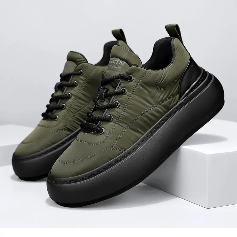 Men's Winter Cotton Shoes Anti Slip Comfortable Wear Resistant Work Snow Shoes Outdoor Thick Sole Sports Casual Shoes