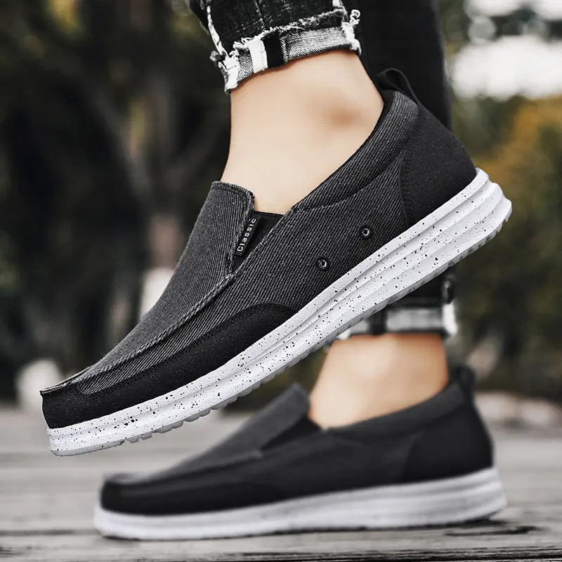 Brand Men's Shoes Canvas Breathable Casual Shoes Men Sneakers Flat Light Outdoor Walking Shoes Zapatillas Hombre Plus Size 39-47