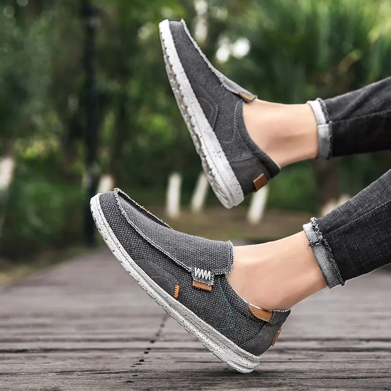 New Men's Vulcanize Shoes Fashion Canvas Shoes Men Breathable Casual Flats Shoes Outdoor Male Sneakers Loafers Zapatos Hombre