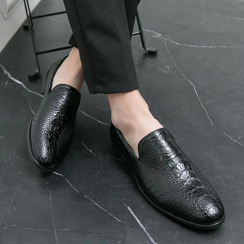 Leather Shoes Casual Business Shoes for Men Dress Tenis De Hombre Moccasins Mokasin Tenis Caballero Designer sneakers