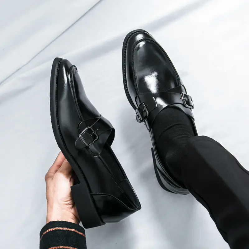 Men's Loafers Luxury Brand Leather Dress Shoes Breathable Slip-On Solid Formal Casual Shoes Handmade Designer Men Shoes Mocassin