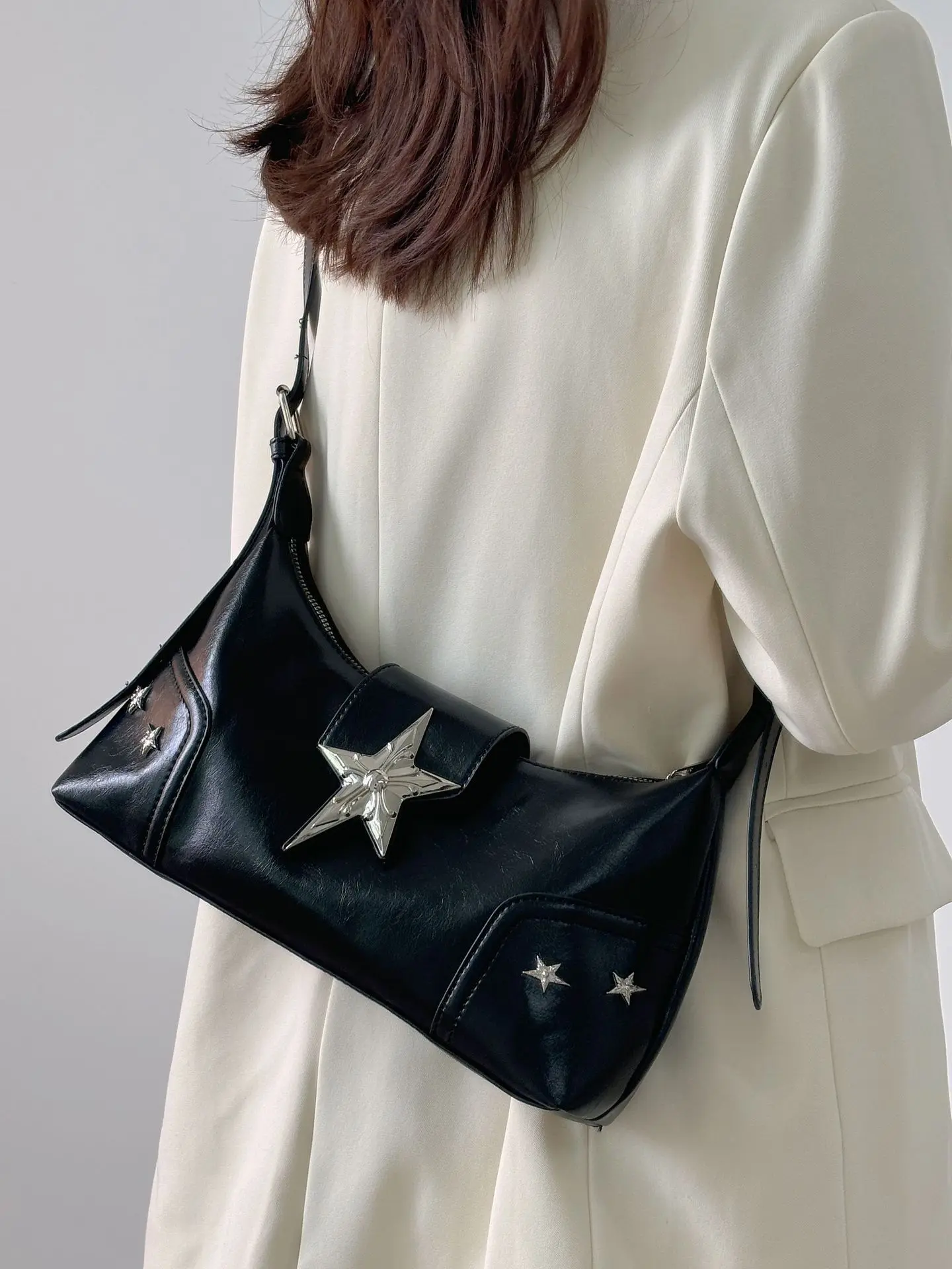 Retro Punk Motorcycle Style Shoulder Bag Women Cool Star Y2k Purse Hot Girls Crossbody Bags Pleated Pu Leather Female Handbags