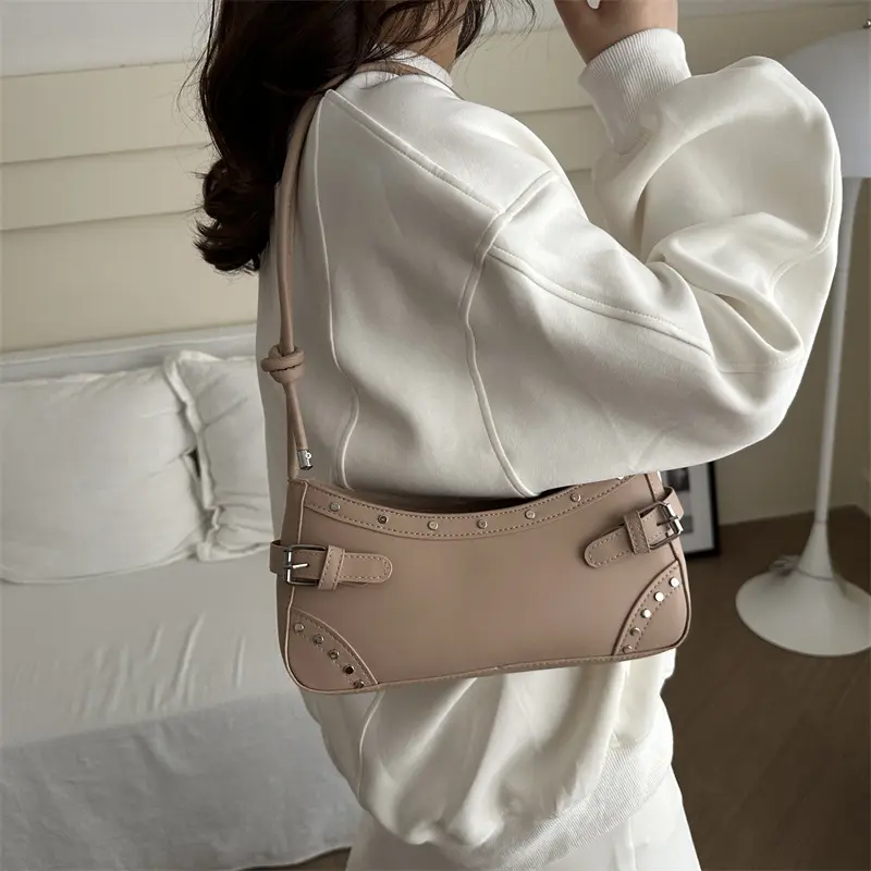 Fashion Rivet Women's Shoulder Bags Vintage Ladies Underarm Bag Soft Pu Leather Female Portable Handbags Small Clutch Purse