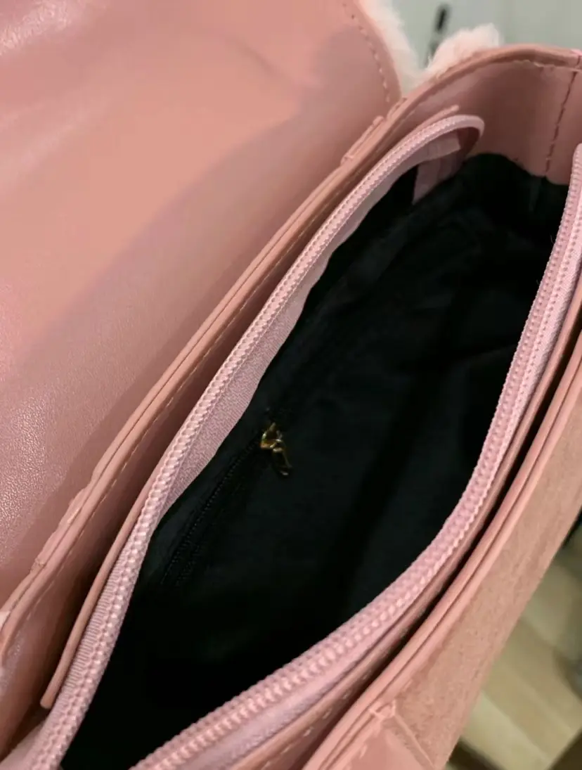 Faux Fur Soft Plush Crossbody Bags for Women Retro Pink Ladies Purses and Handbags Winter Fashion Female Simple Shoulder Bags