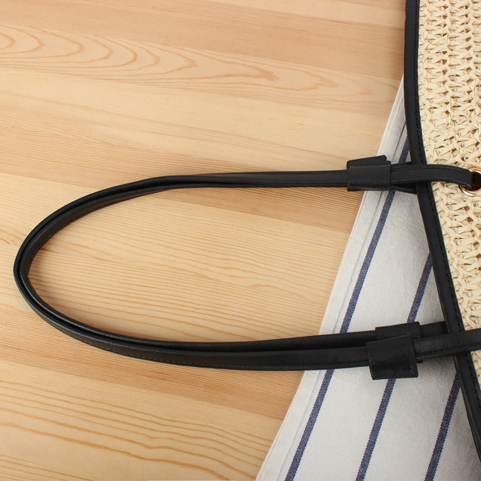 Large Capacity Straw Tote Bag Paper Rope Woven Bags for Women Shoulder Bag Summer Designer Bags Travel Beach Bags Shopper Purses