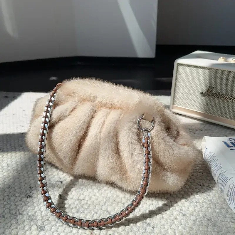 Fluffy Plush Dumpling Bag Faux Fur Bags for Women Handbags Faux Mink Fur Pouch Ruched Shoulder Bag Winter Warm Soft Cloud Clutch