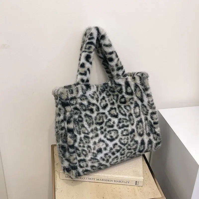 Winter Leopard Plush Shoulder Bag Fluffy Faux Fur Bags for Women Large Animal Printed Handbags and Purses Designer Shopper Tote