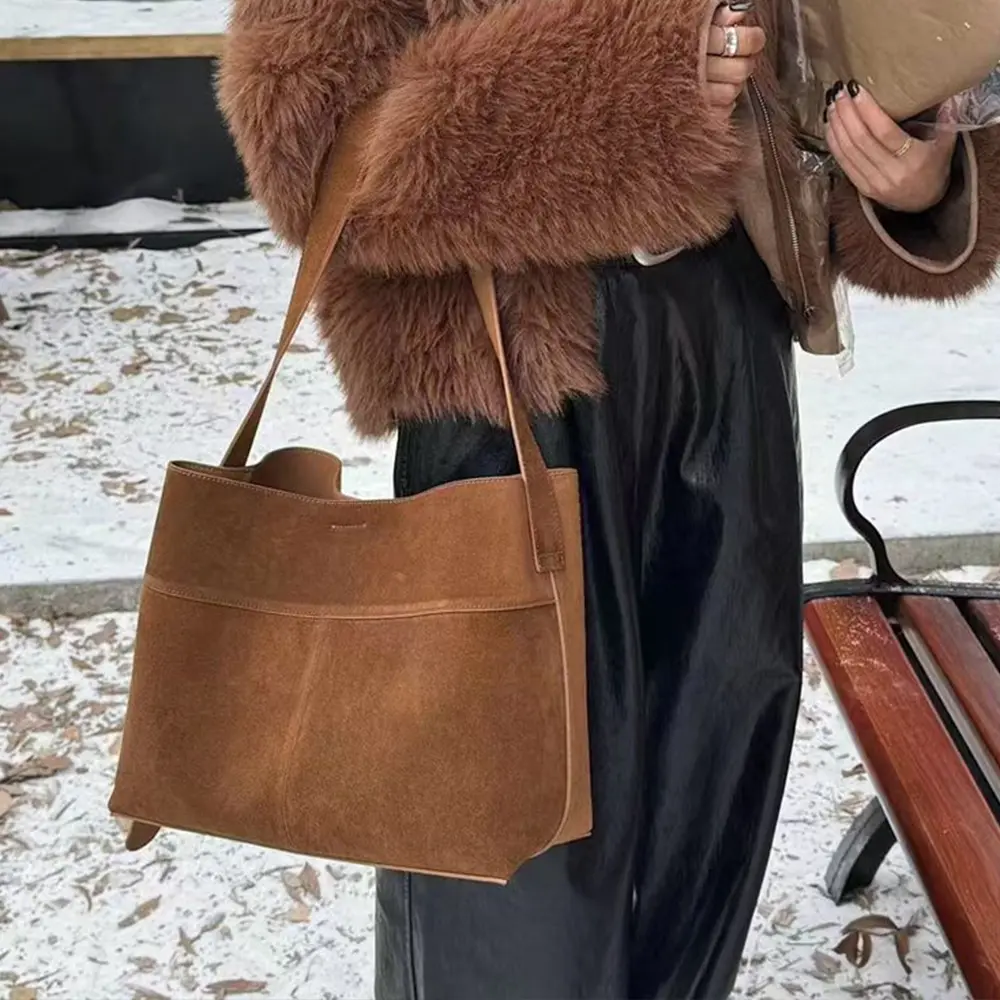 Retro Frosted Bucket Bag Luxury Designer Handbags High Quality Faux Suede Shoulder Bags for Women 2025 Large Shopper Purses New