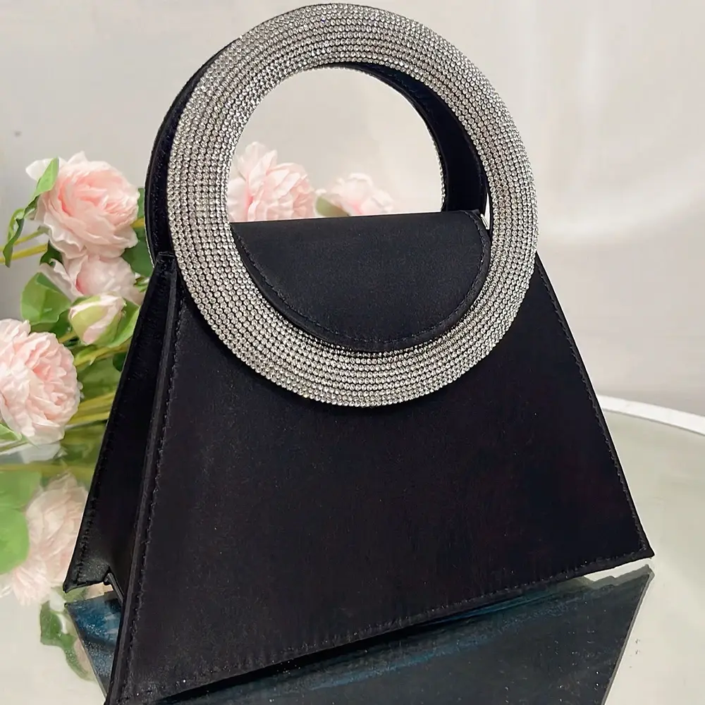Luxury Rhinestone Evening Clutch Round Diamond Handle Handbags Satin Shoulder Bags Party Wedding Purses Ladies Designer Bag Tote