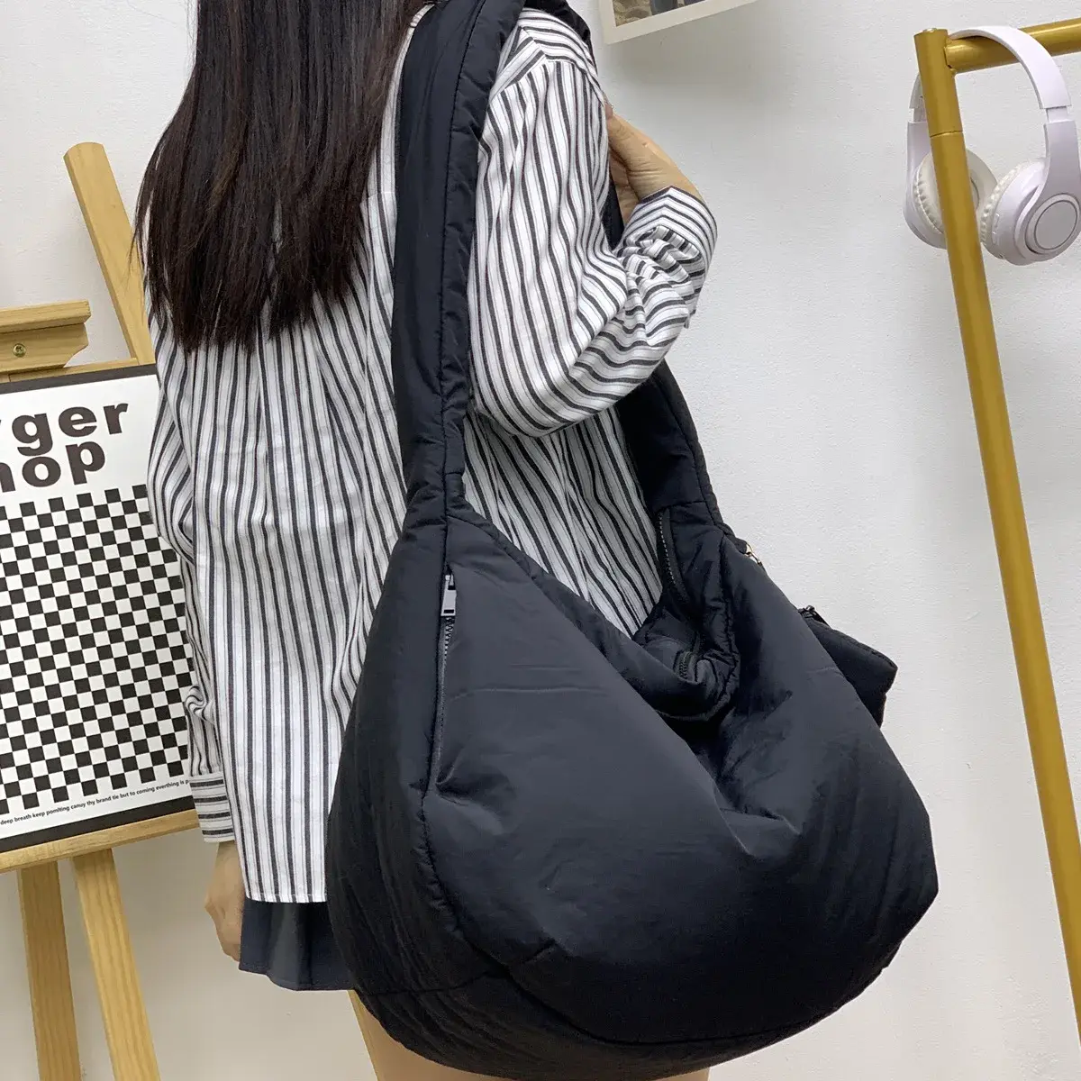Overlarge Padded Hobos Tote Winter Cotton Quilted Shoulder Bag Nylon Down Space Crossbody Bags for Women Soft Warm Shopper Purse
