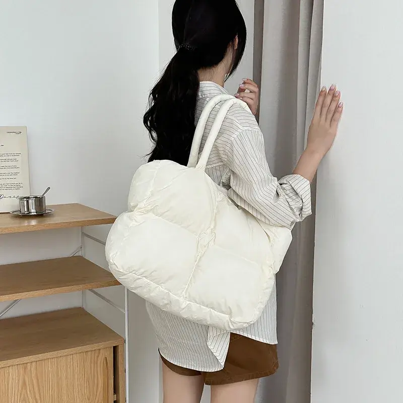 Puffy Space Cotton Tote Designer Bags for Women Quilted Shoulder Bag Soft Padded Handbags 2025 New Down Shopper Purses Clutch