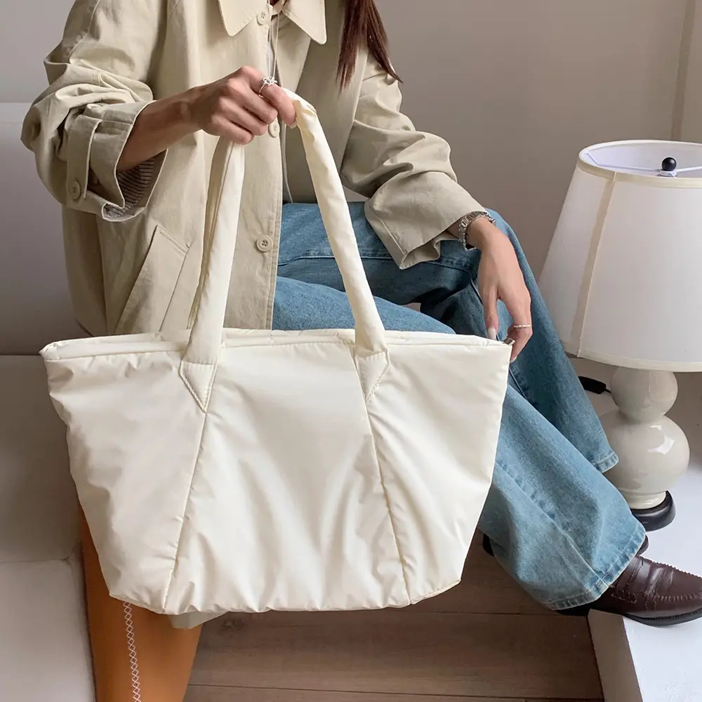 Large Capacity Nylon Tote Bags for Women Quilting Shoulder Bag Unisex Cotton Pad Designer Purses and Handbags Oversize Shopper