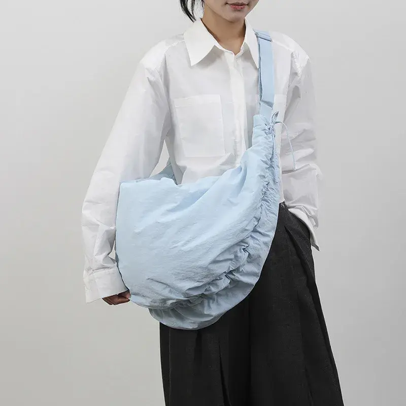 Half Moon Hobos Tote Large Capacity Shoulder Bag Ruched Nylon Crossbody Bags for Women Designer Bags Handbag Croissant Cloud Bag