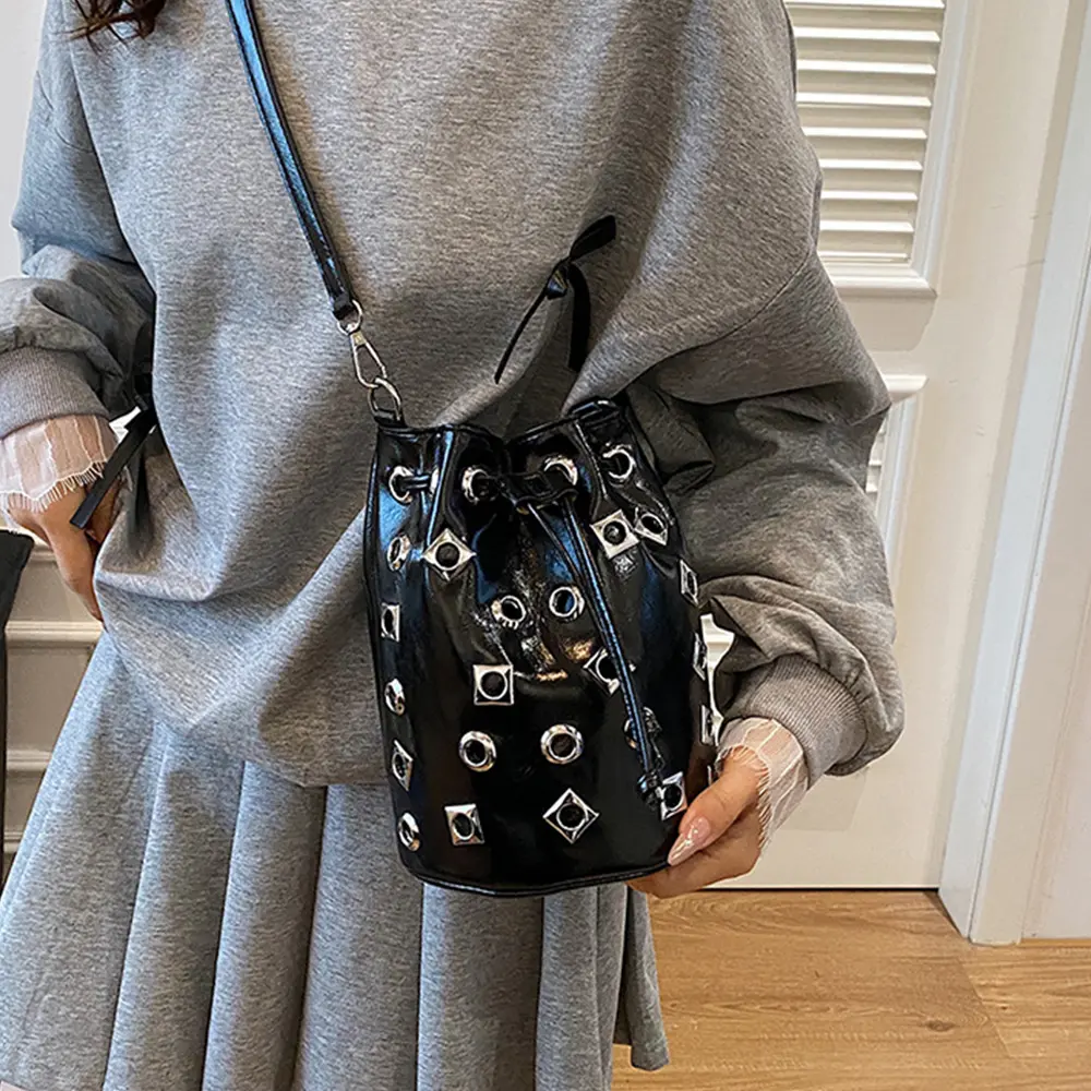 Hollow Rivet Bucket Bag Punk Studded Shoulder Bags for Women Luxury Drawstring Crossbody Bags NEW Mini Women's Bag Soft Purses