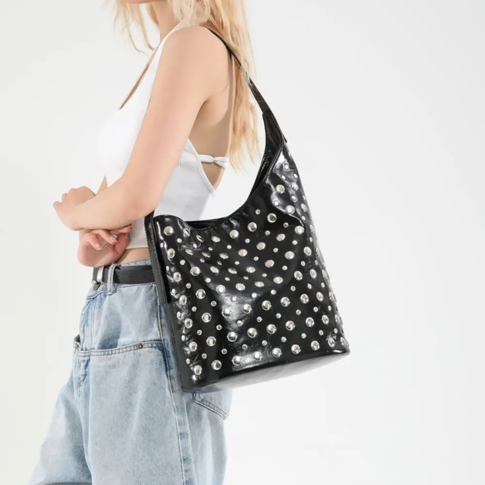 Fashion Rivet Bucket Bags for Women Punk Studded Shoulder Bag High Quality PU Leather Tote Handbags and Purses Tote Clutch NEW