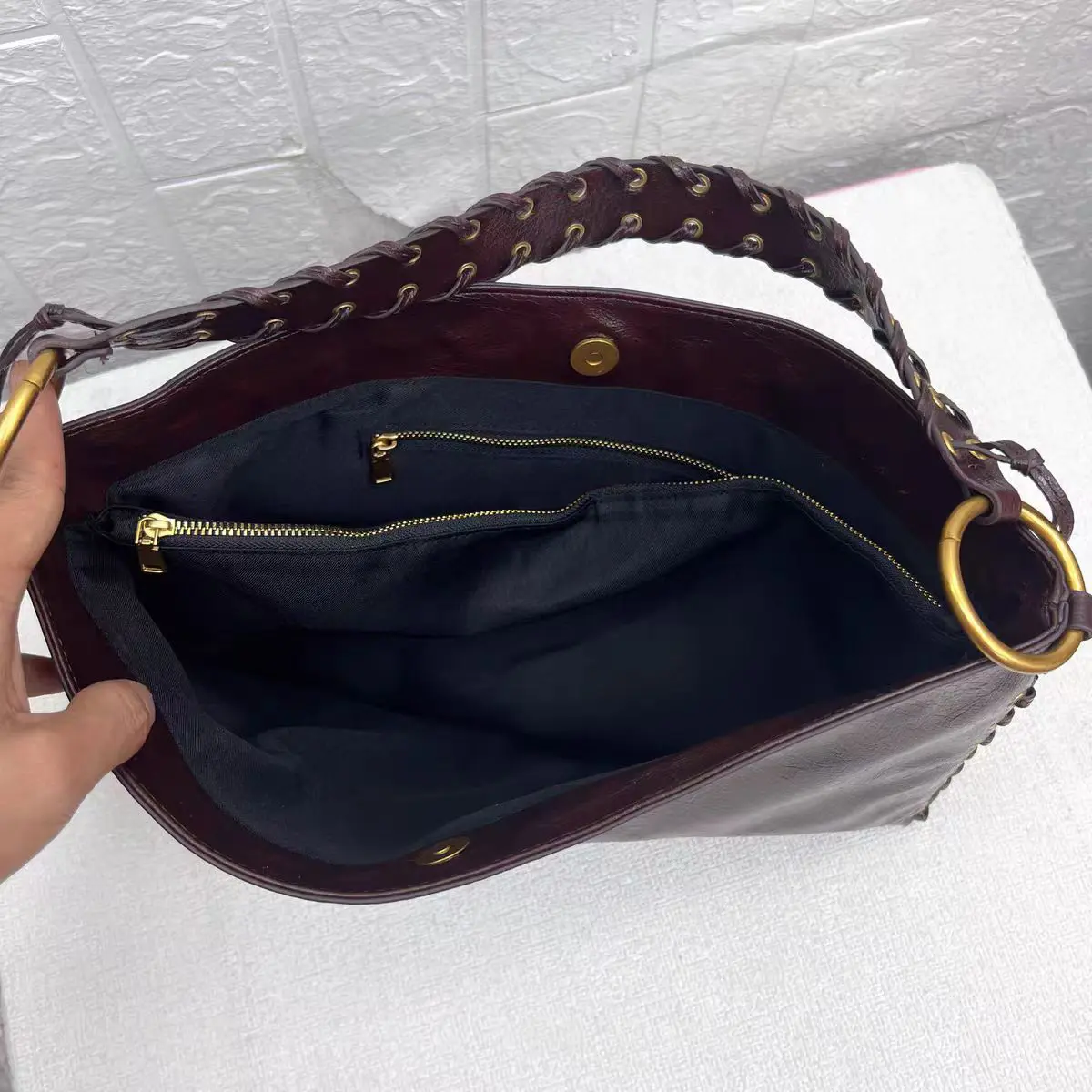 Fashion Woven Strap Shoulder Bag Soft PU Leather Women Handbags High Quality Shopper Tote Bags for Women Bag Commuting Purses