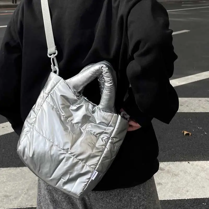Casual Nylon Padded Tote Silver Cotton Space Women Handbag Mini Quilted Shoulder Crossbody Bags for Women Plaids Designer Bag