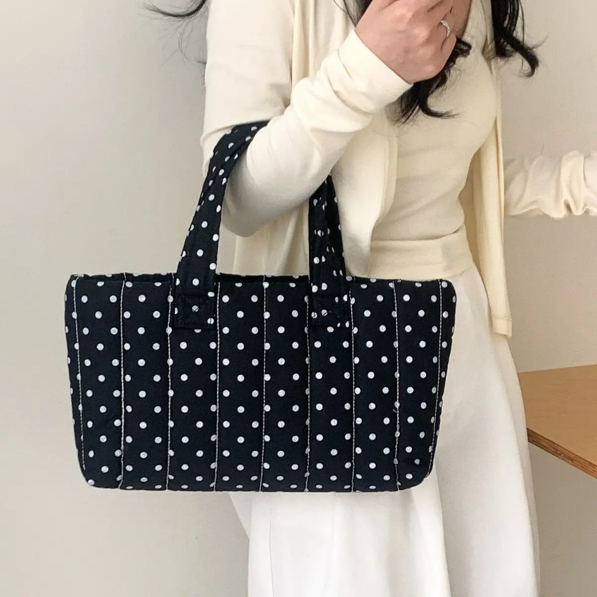 Puffy Dot Tote Bags for Women Soft Padded Shoulder Bag Cotton Quilted Handbags and Purses IPad Bags Female Shopper Female NEW
