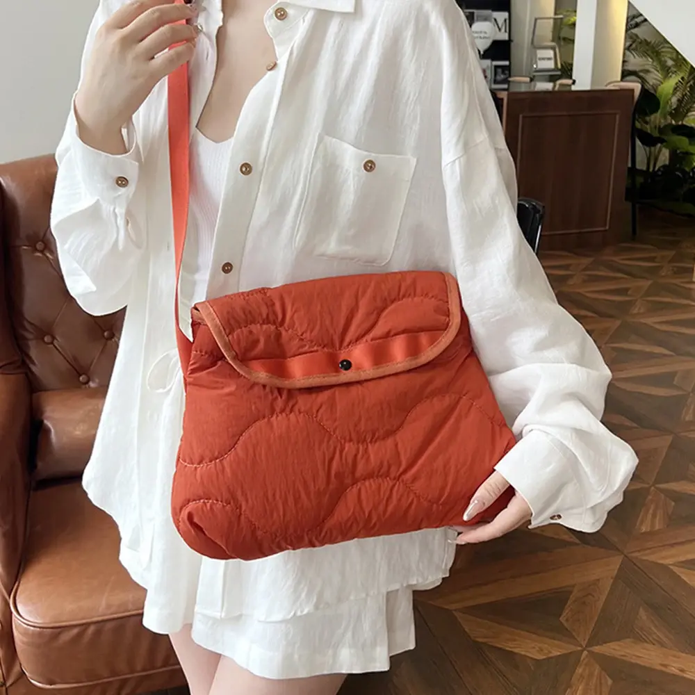 Soft Quilted Crossbody Bags for Women Cotton Padded Shoulder Bag Luxury Designer Purses and Handbags Puffy Nylon Down Space Bag