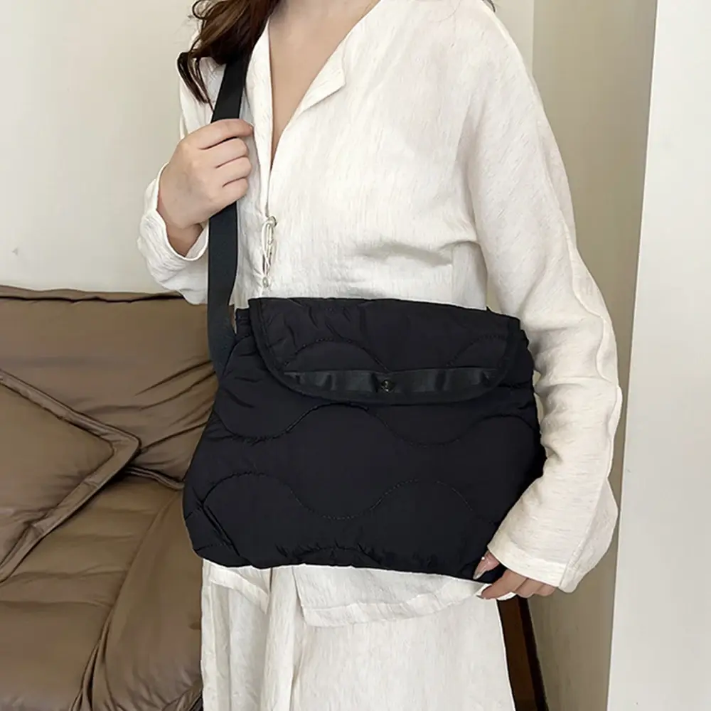 Soft Quilted Crossbody Bags for Women Cotton Padded Shoulder Bag Luxury Designer Purses and Handbags Puffy Nylon Down Space Bag