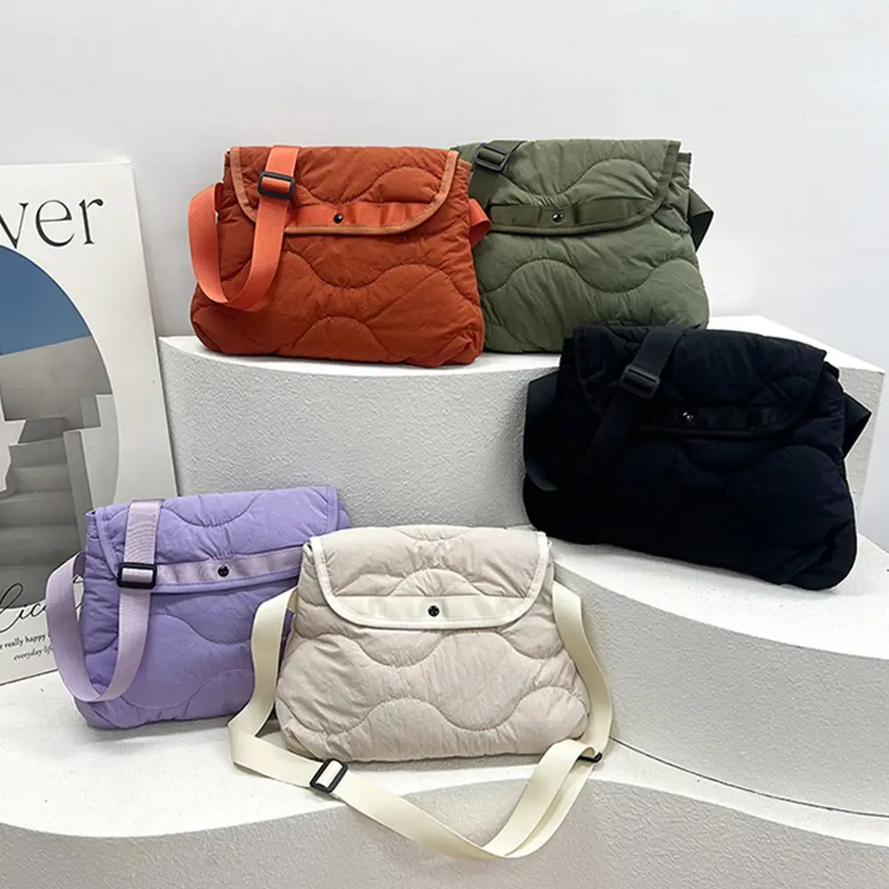 Soft Quilted Crossbody Bags for Women Cotton Padded Shoulder Bag Luxury Designer Purses and Handbags Puffy Nylon Down Space Bag