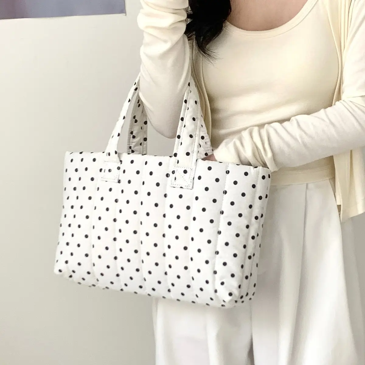 Puffy Dot Tote Bags for Women Soft Padded Shoulder Bag Cotton Quilted Handbags and Purses IPad Bags Female Shopper Female NEW