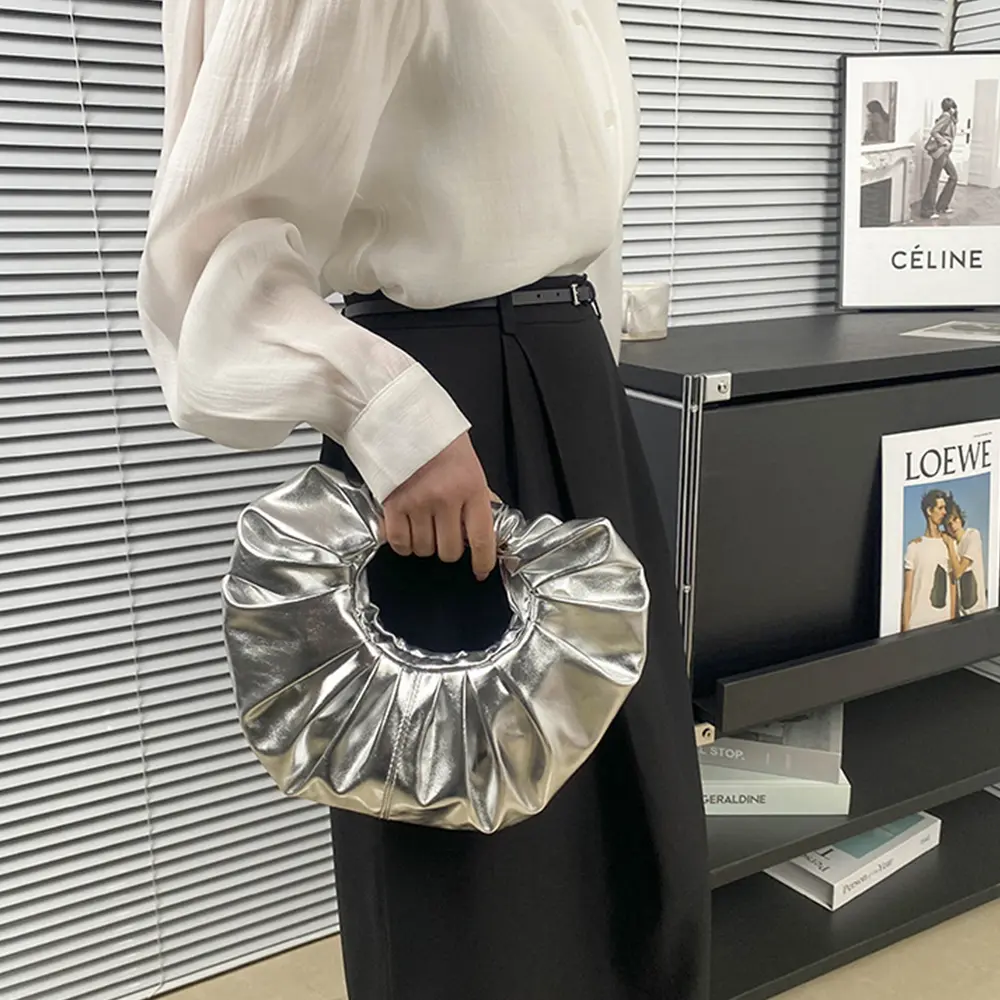 Candy Color Women's Handbags Laser Silver Clutch Metallic Pleated Shoulder Bags for Women 2023 Luxury Designer Bag Ladies Tote