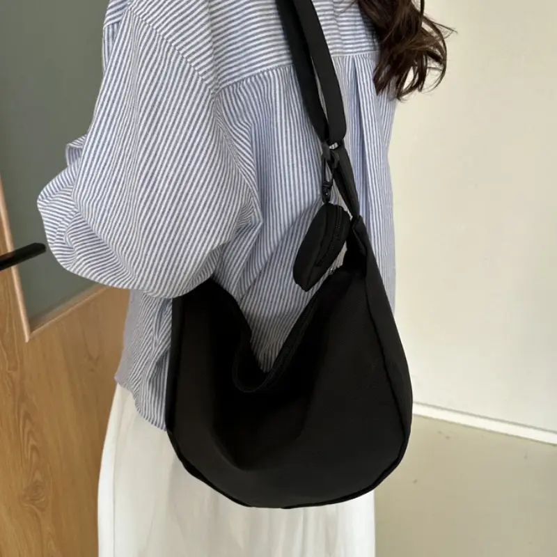 Women's Canvas Shoulder Bag Large Capacity Crossbody Chest Bag Casual Half Moon Belt Messenger Bags Student Commute Dumpling Bag