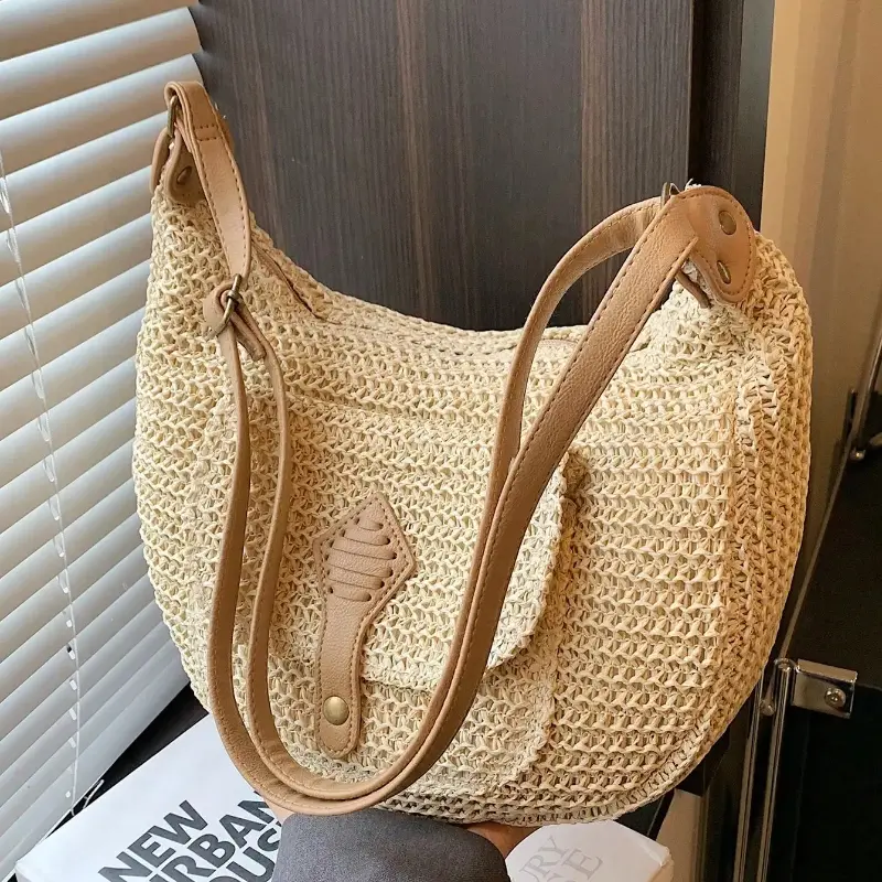 New Fashionable Straw Bag Shoulder Bag New Trendy Shoulder Crossbody Bags Women's Versatile Straw Saddle Bag Summer Clutch Purse