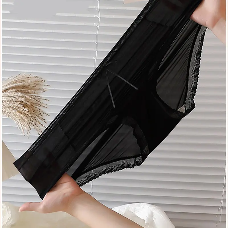 Underwear women sexy panties high-quality fabric sexy lingerie interor para mujeres light luxury Plus size No trace Briefs