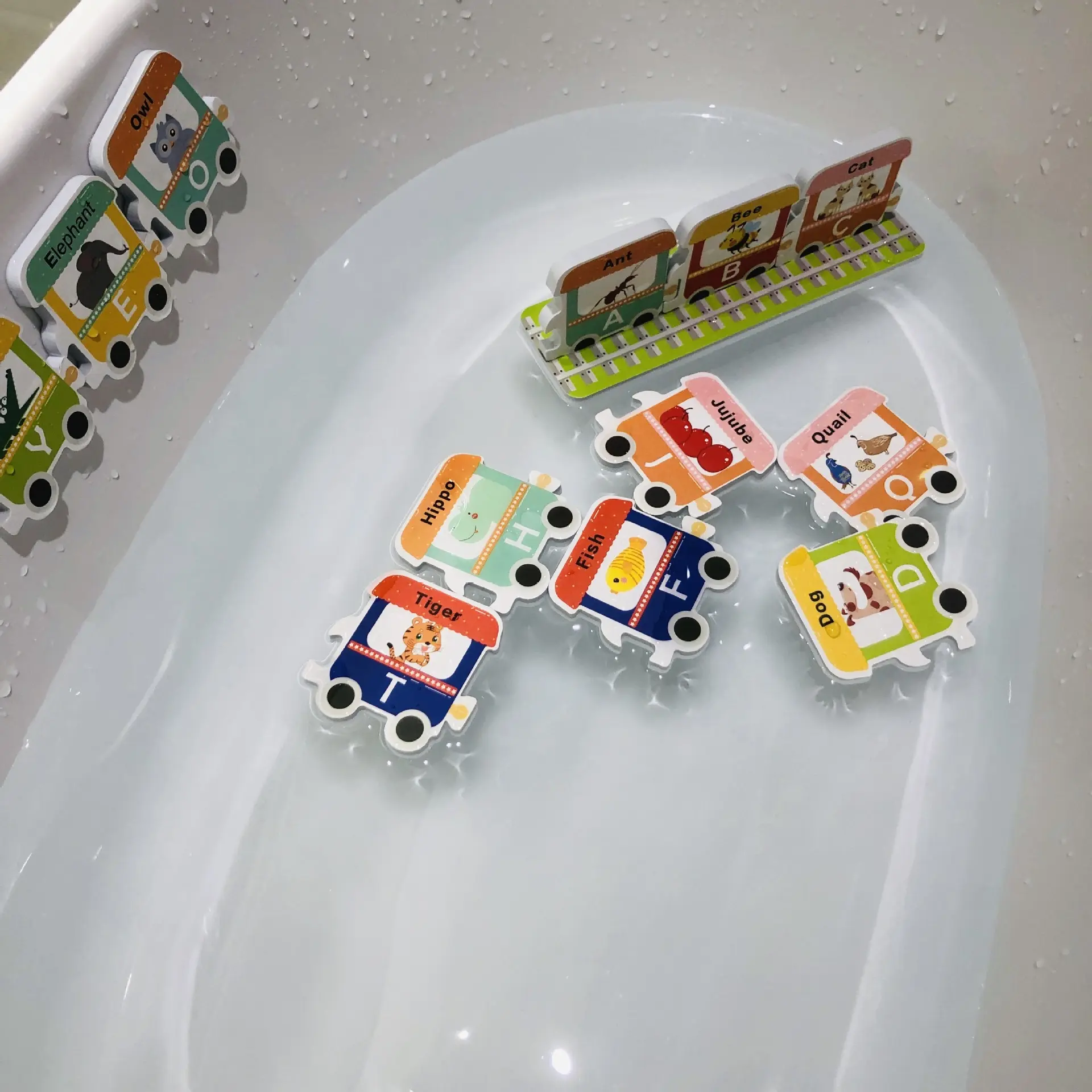 Rail Traffic Vehicle Bath Toys Soft EVA Kids Baby Bathroom Water Toys Early Educational Suction Up Bathing Toys for Children