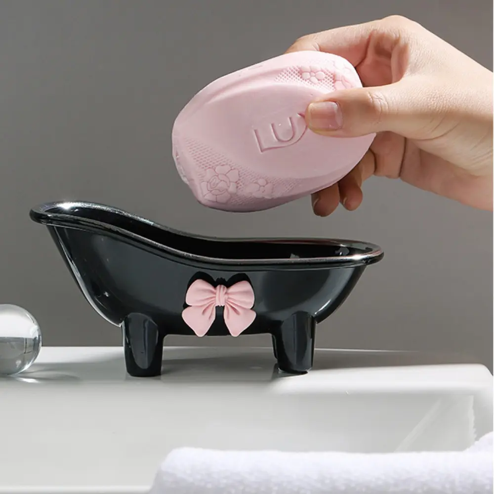 1pc Adorable bow-tie soap box, creative bathtub-shaped soap holder.