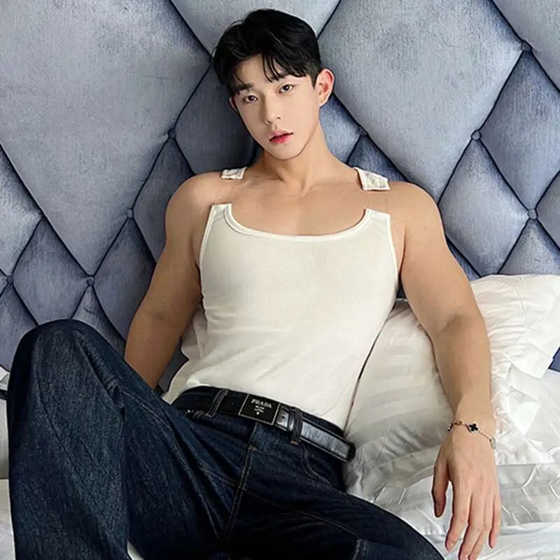 IEFB 2025 New Fashion Male Vest Patchwork Personality Sleeveless Top Men's Solid Color Slim T-shirt Spring Trendy 9A8204