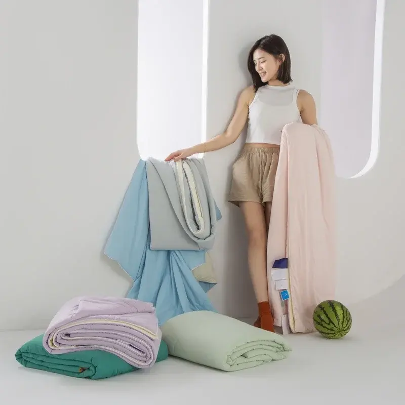 High-end Cooling Fabric Summer Blanket for Beds Double Side Cold Fibre Air Conditioning Quilt Light Cooled Comforter Cool Duvet