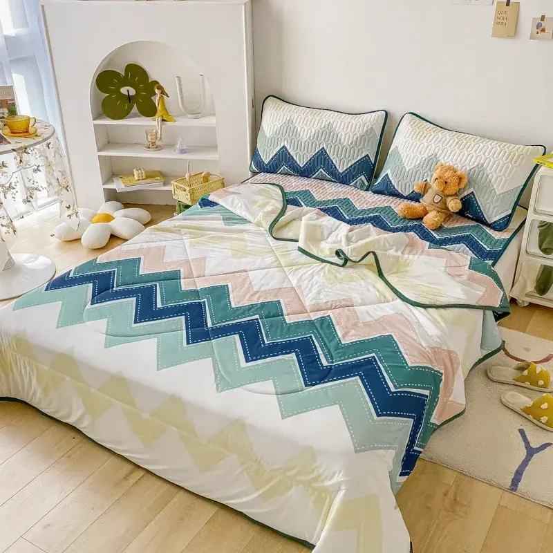 New Cool Feeling Summer Blanket Set with Latex Bed Mat Air Condition Comforter Bedding Sets Lightweight Breathable Cooling Quilt