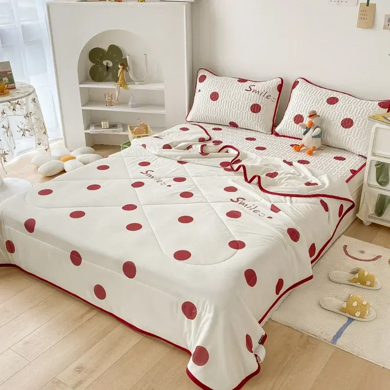 Cooling Summer Comforter Bedding Sets Double Sided Cool Feeling Fabric Duvet Summer Blanket Ice Silk Fitted Sheet and Pillowcase