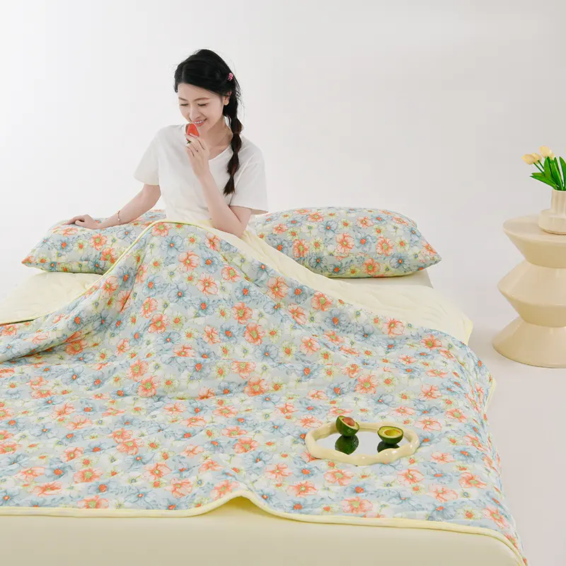 New Printed Cool Feeling Spring Summer Quilt Soft Comfortable Quilted Quilts Single Double Blanket for Bed Comforter Thin Duvet