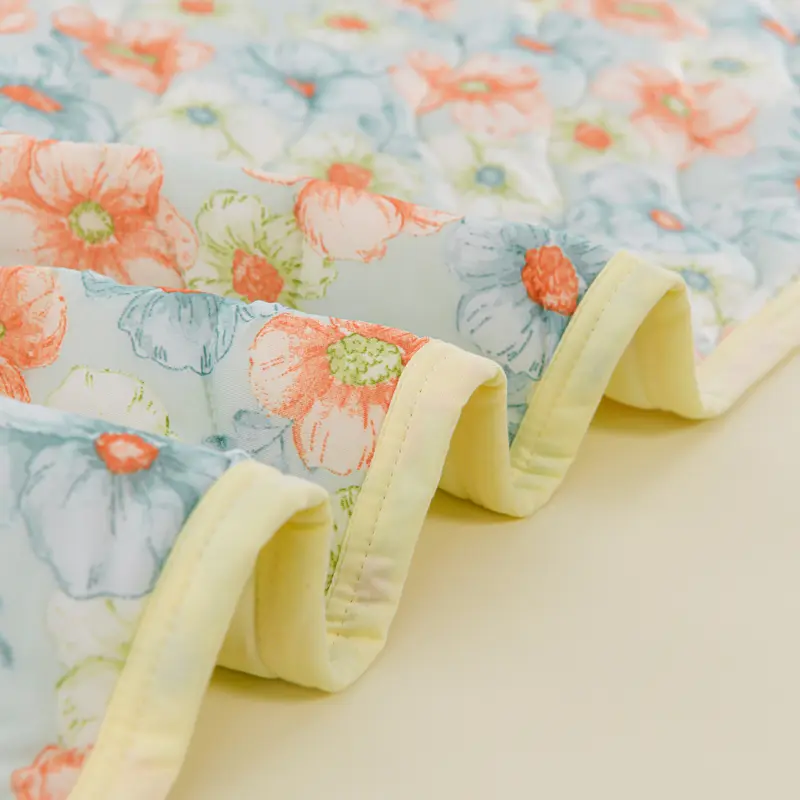 New Printed Cool Feeling Spring Summer Quilt Soft Comfortable Quilted Quilts Single Double Blanket for Bed Comforter Thin Duvet