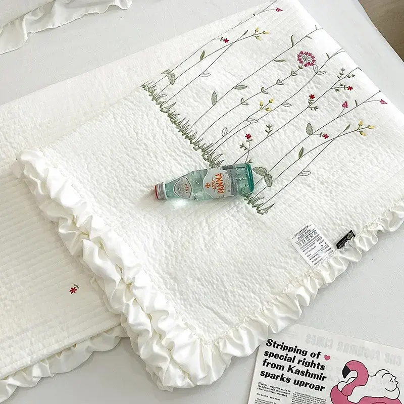 Fresh Flower Embroidered Summer Blanket 4/3/1 Pcs Ruffled Quilted Summer Quilt Set Machine Washable Lightweight Comforter Duvet