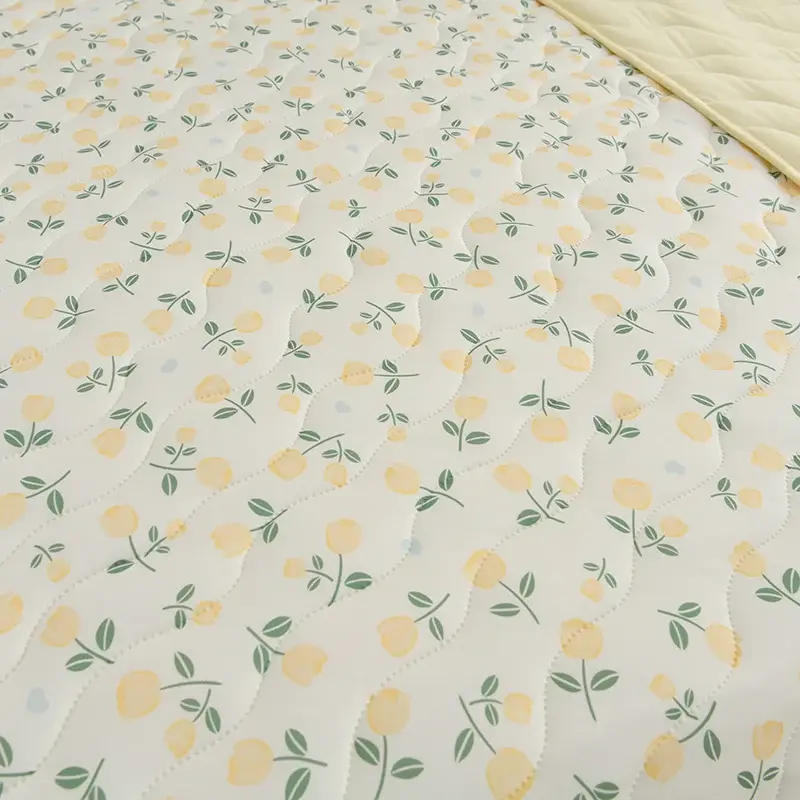 New Floral Print Spring Summer Quilt Soft Comfortable Quilted Quilts Single Double Blanket for Bed Comforter Knitted Thin Duvet